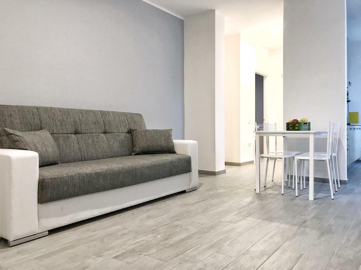 Minisuite Zefiro-Intero Appartamento Ad Uso Esclusivo By Appartamenti Petrucci Foligno Exterior photo